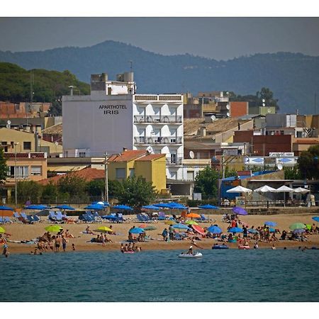 Aparthotel Iris Malgrat de Mar Exterior photo